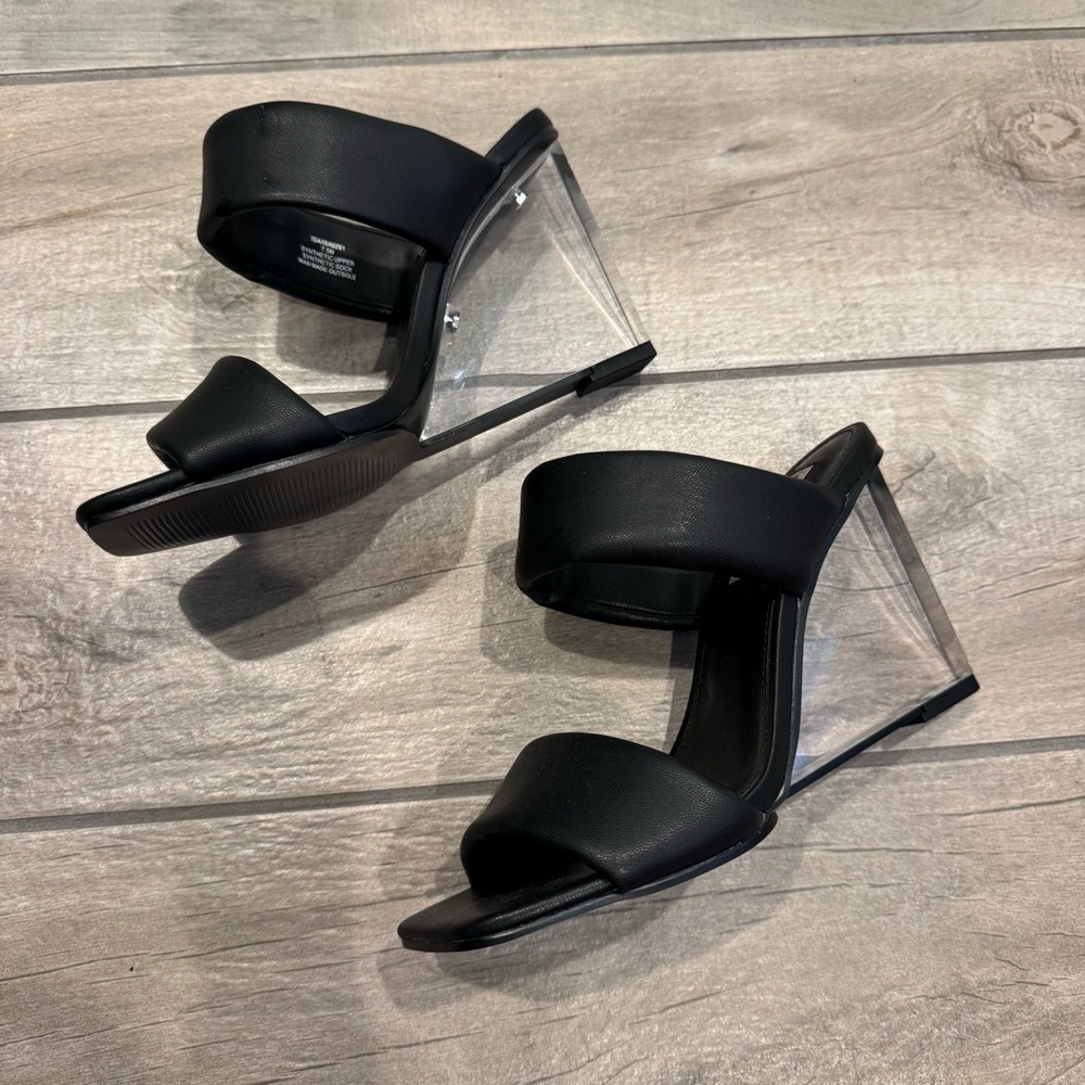 Steve Madden Black Heeled Sandals